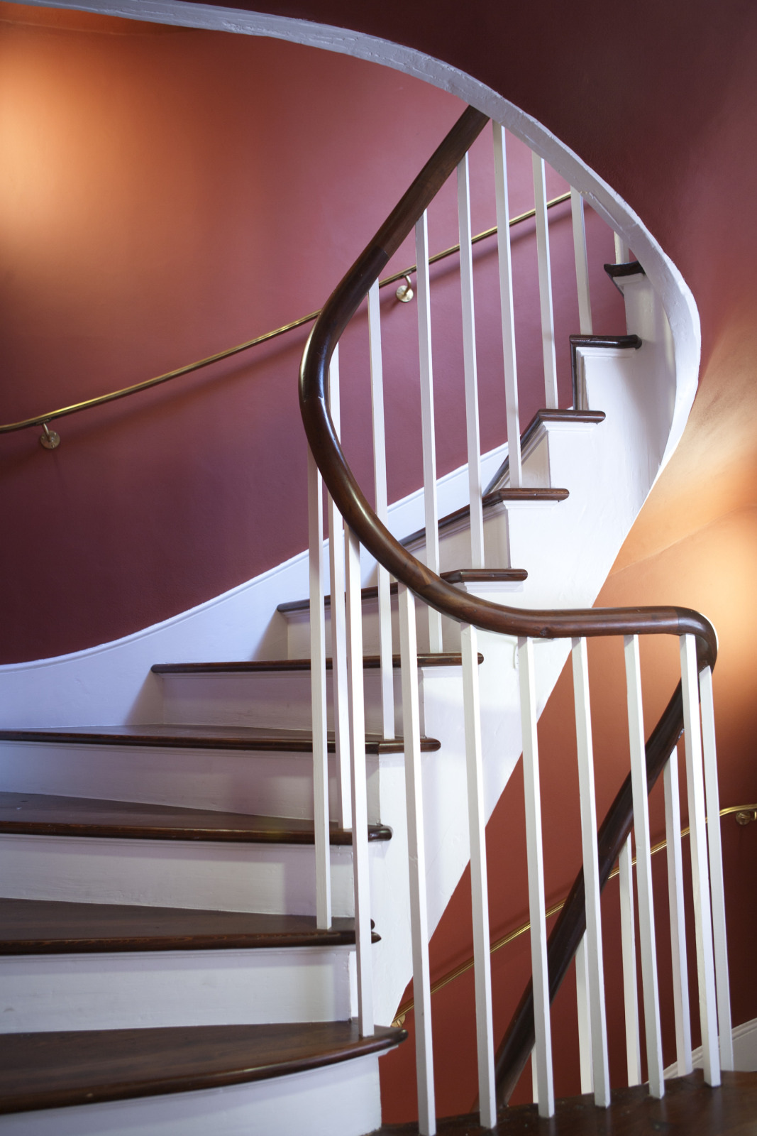20120716 stairway Chartres1 web