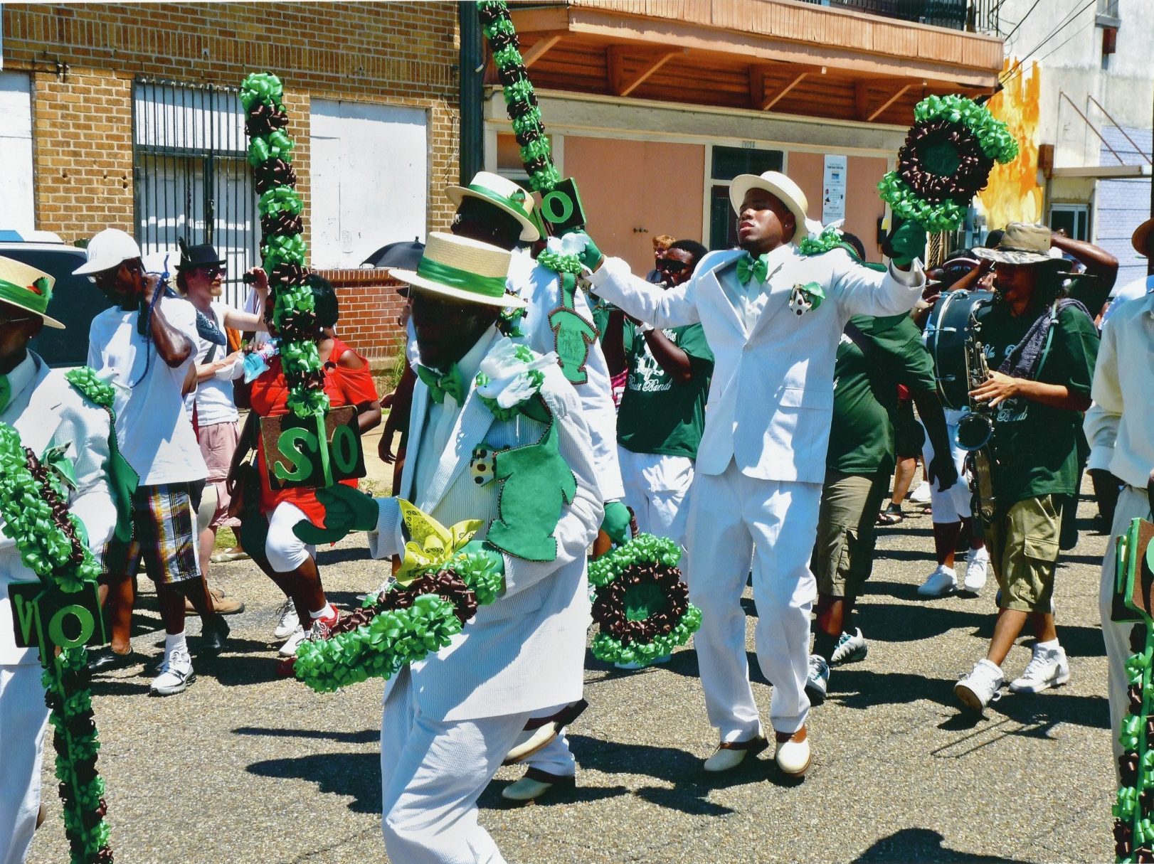 2015 0508 6 o6 - header crop