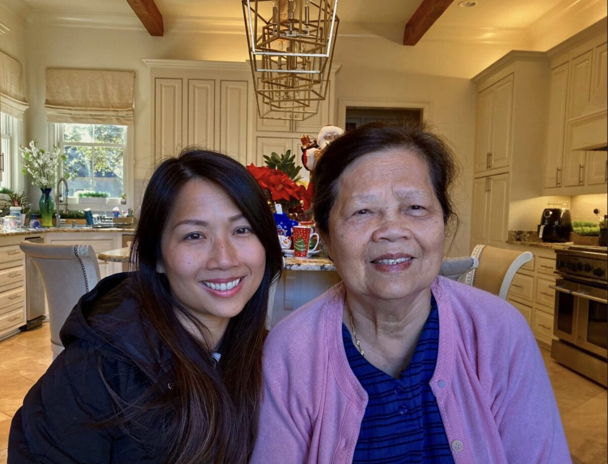 Thom Thi Pham (right) and her daughter Nga Vu Quinlan.