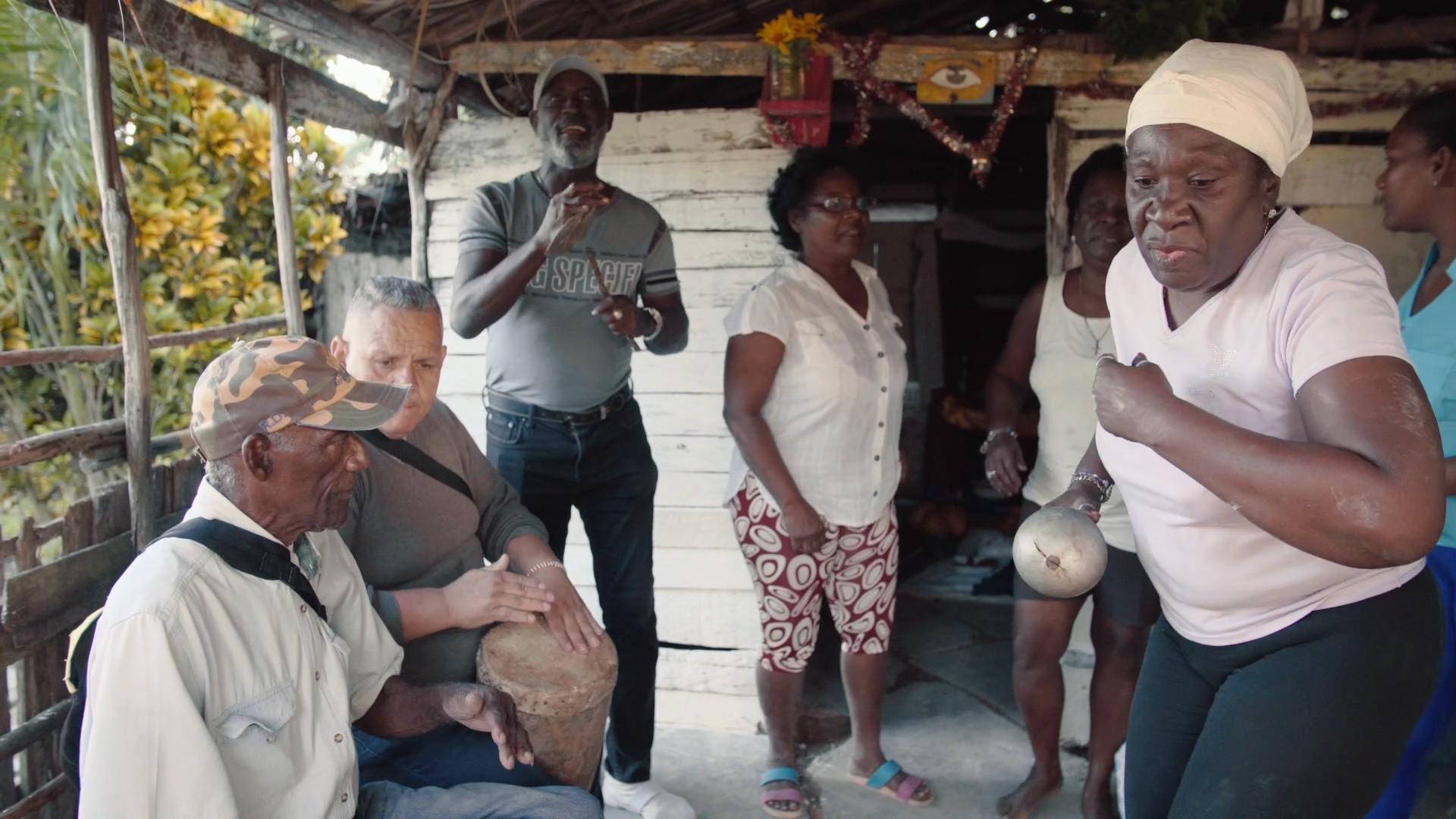 Tierra Sagrada Still 27 copy