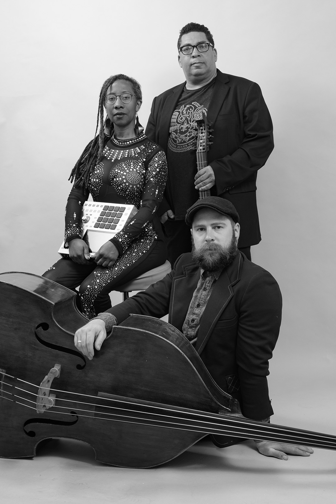 Les Cenelles ensemble group photo