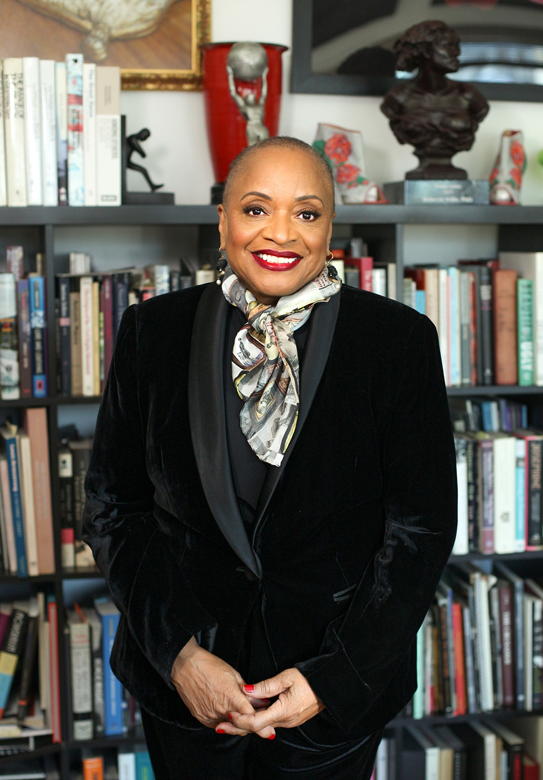 Deborah Willis headshot