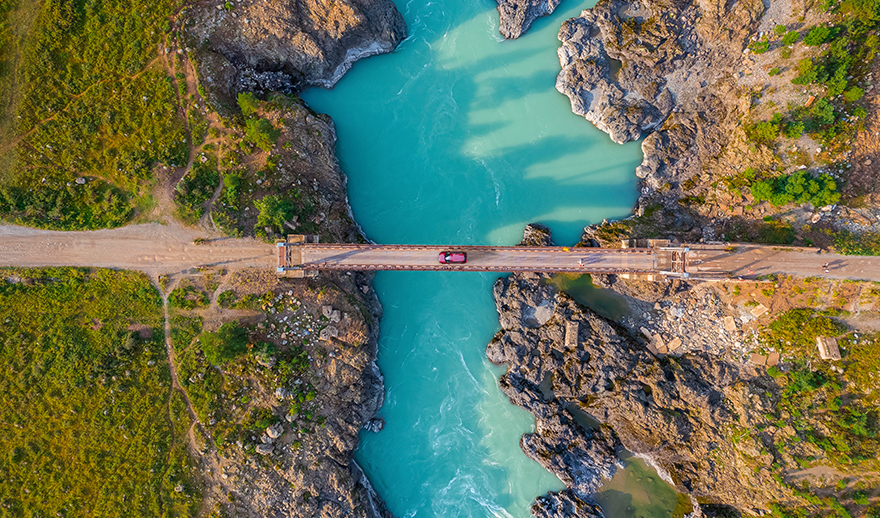 AARNet connection breeds innovation car going over bridge water