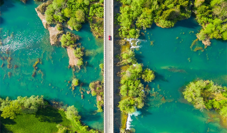 Google Cloud Interconnect - Dedicated Interconnect car over bridge water