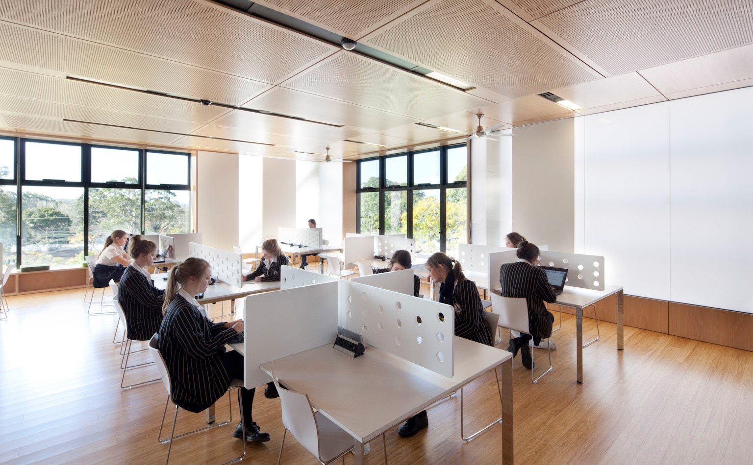 Ravenswood School for Girls