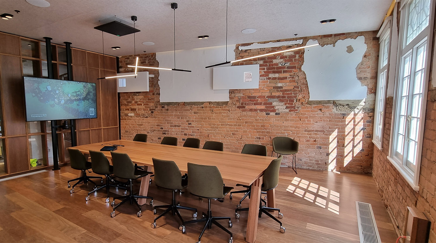 UTAS Zoom room meeting room