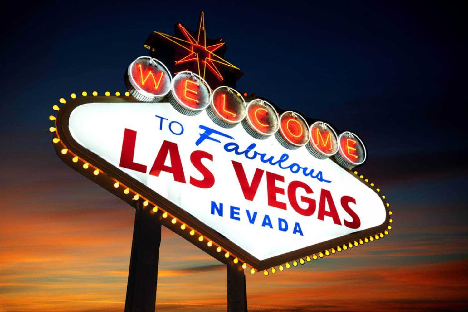 Welcome to Las Vegas Sign at Twilight