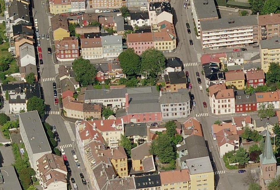 Foto av Kampen, et boligområde i Oslo, tatt ovenfra.