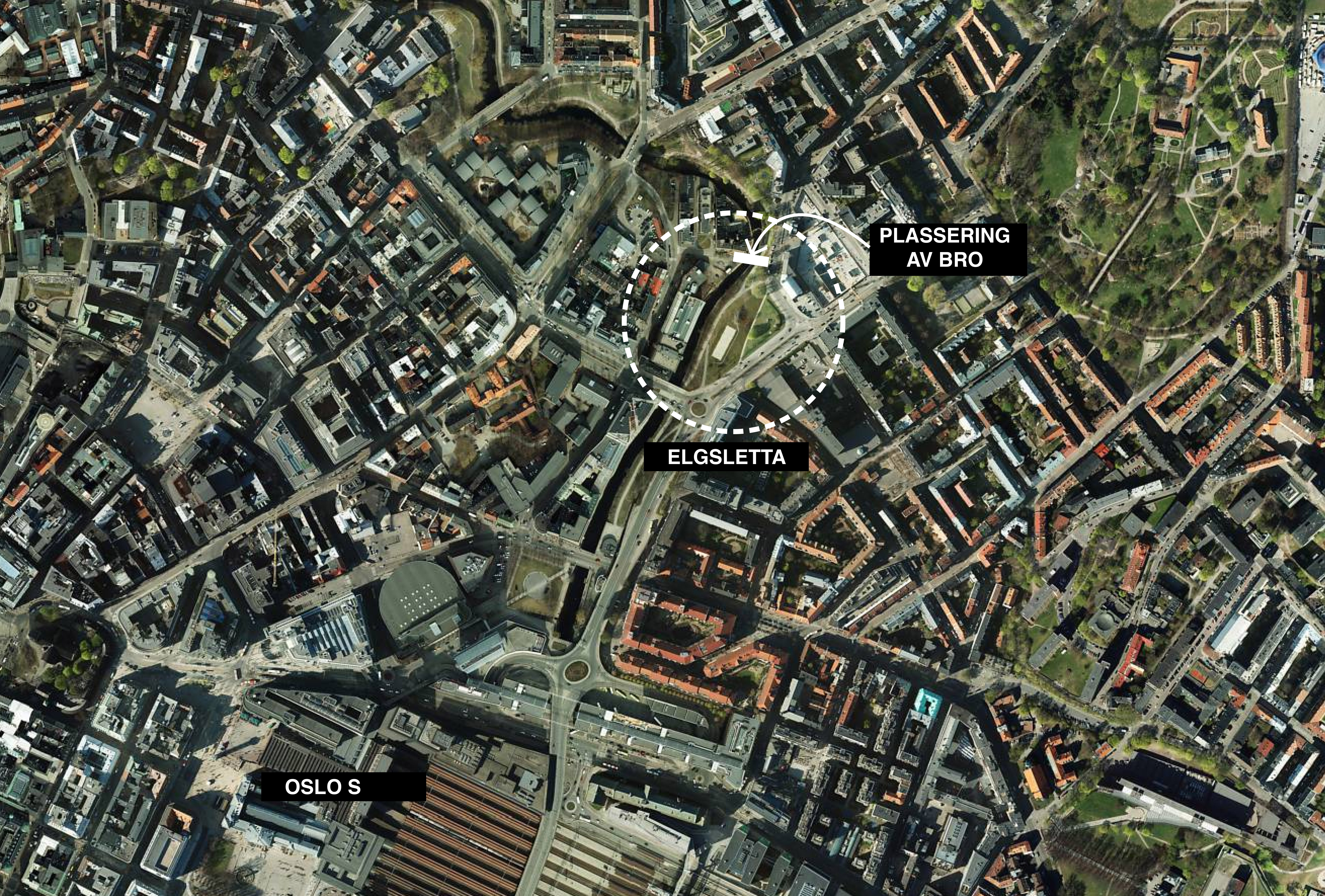 Et flyfoto av området med plasseringen av broen markert.
