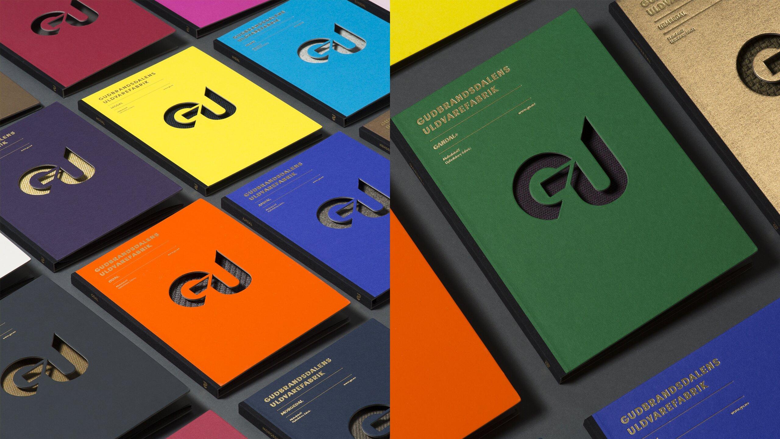 Montasje av to bilder som viser tekstilemballasje i farget kartong med GU-logoen stanset ut slik at tekstilet er synlig gjennom emballasjen.