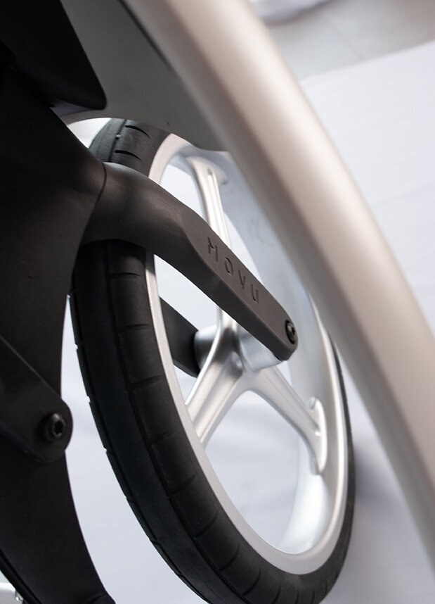 Designdetalj som viser hjulet på en trehjuling