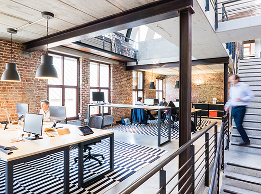 Man wearing blue dress shirt 2451566