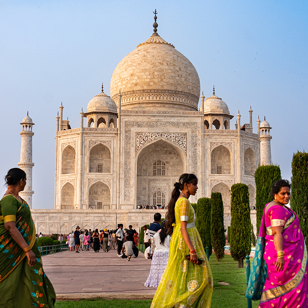 India desk square