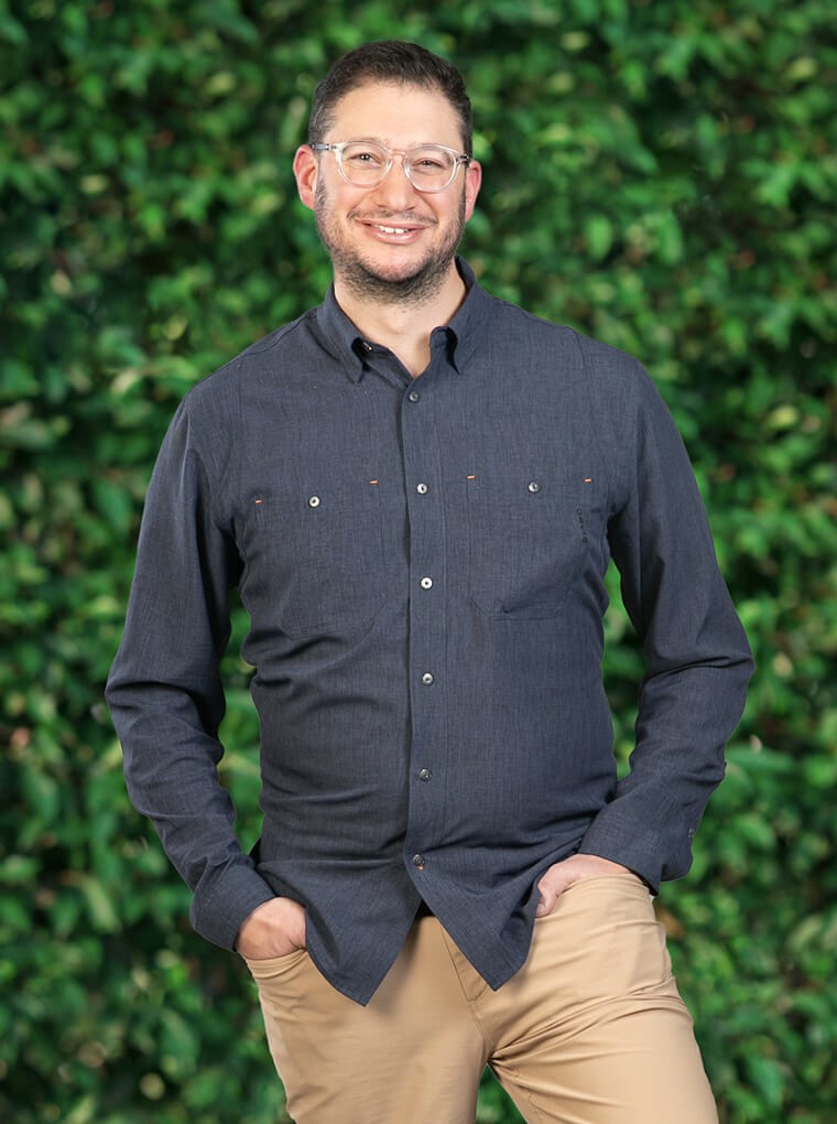 Andrew Pitt Website Standing