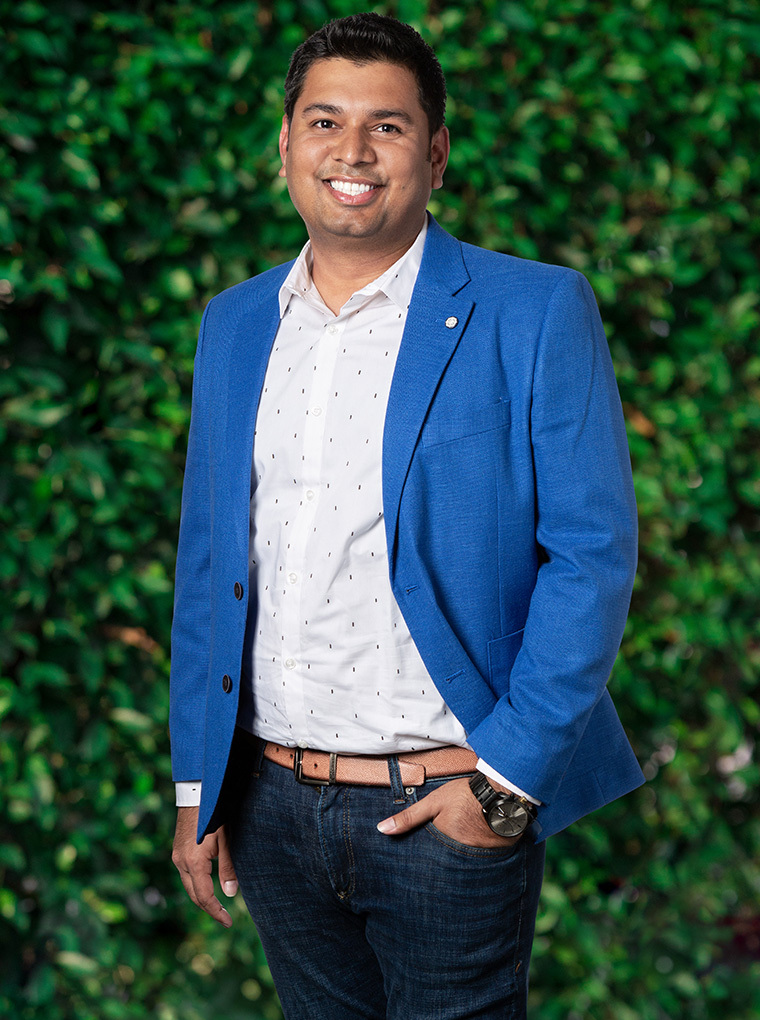 Jhawar Vairagya WEBSITE Standing