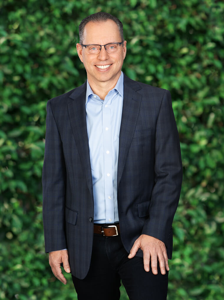 Jim Rizzo Website Standing