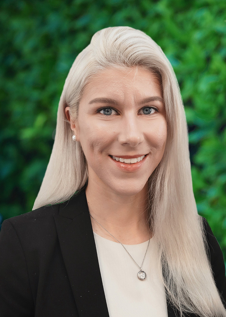 Mary Grace Doggett WEBSITE Headshot