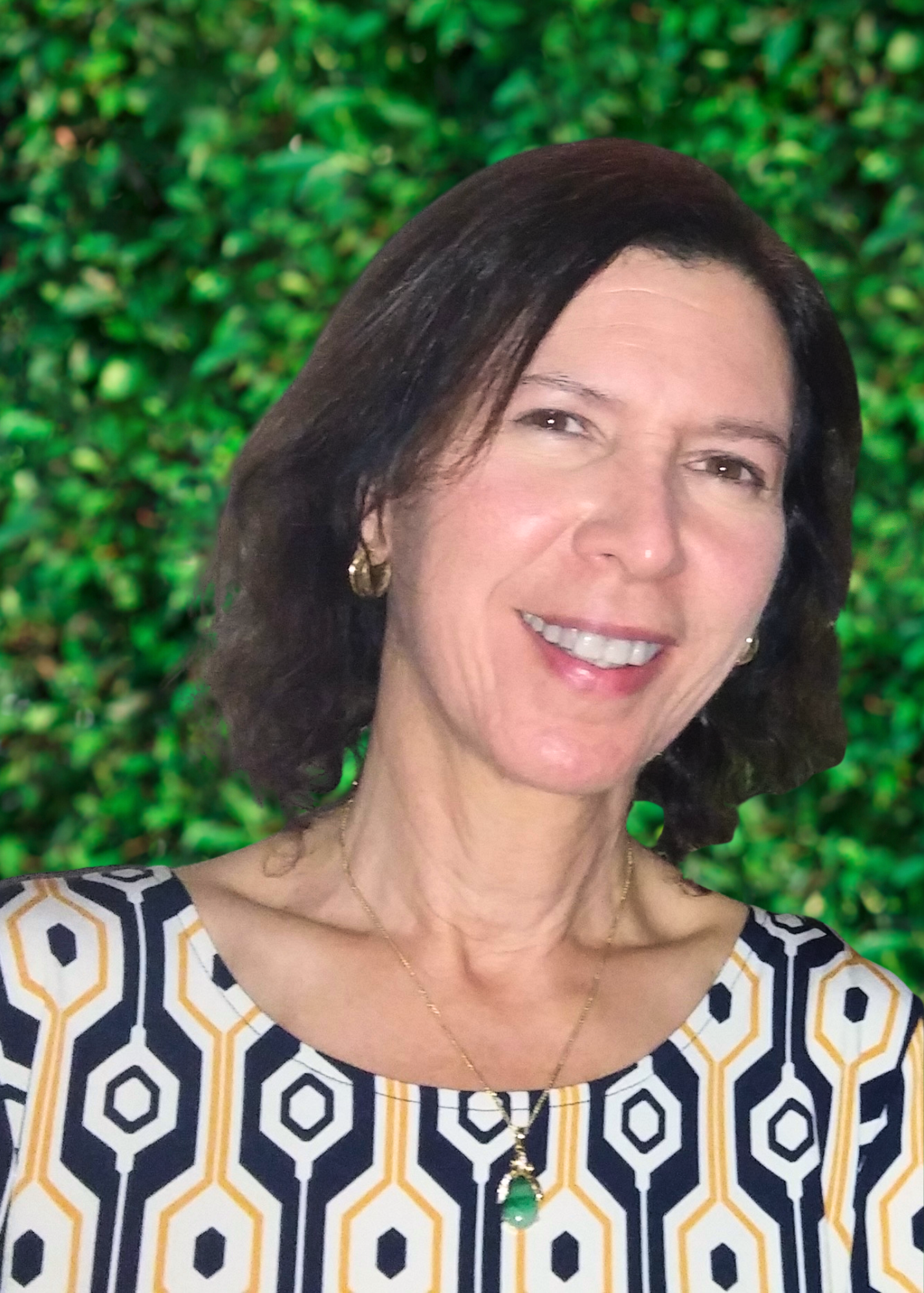 Wendy Mills Headshot