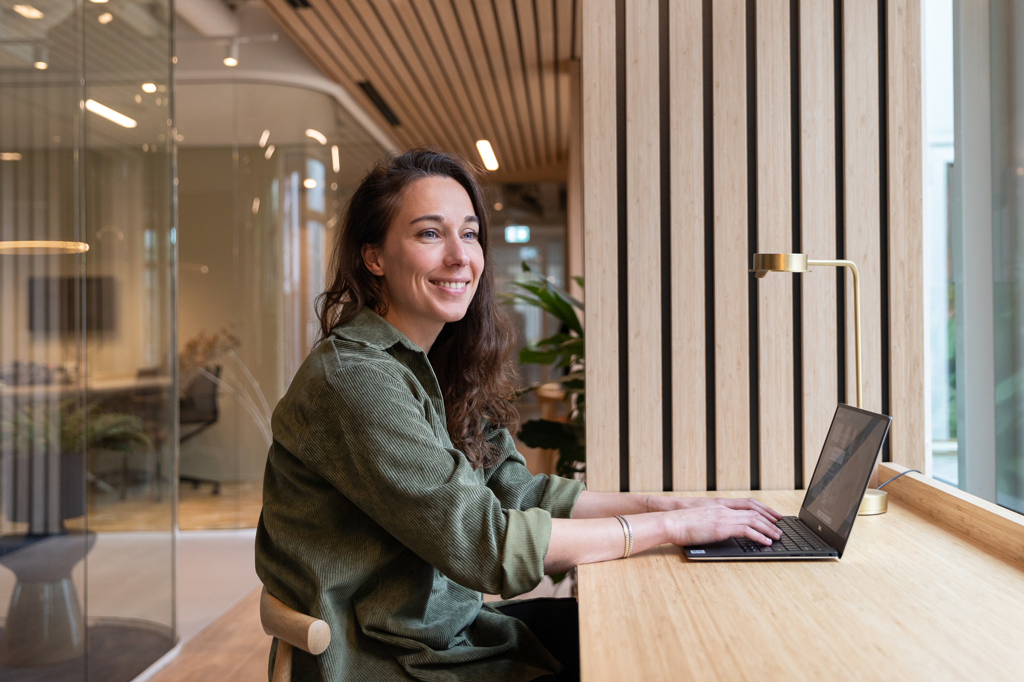 employeee working on a laptop