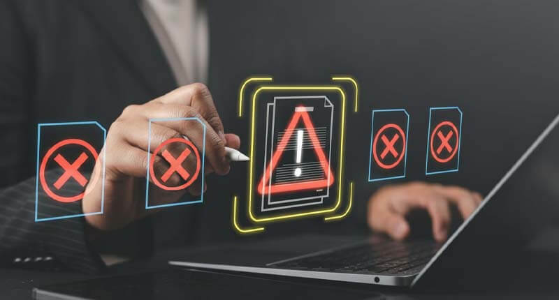 Problematic document and rejected file with error notifications