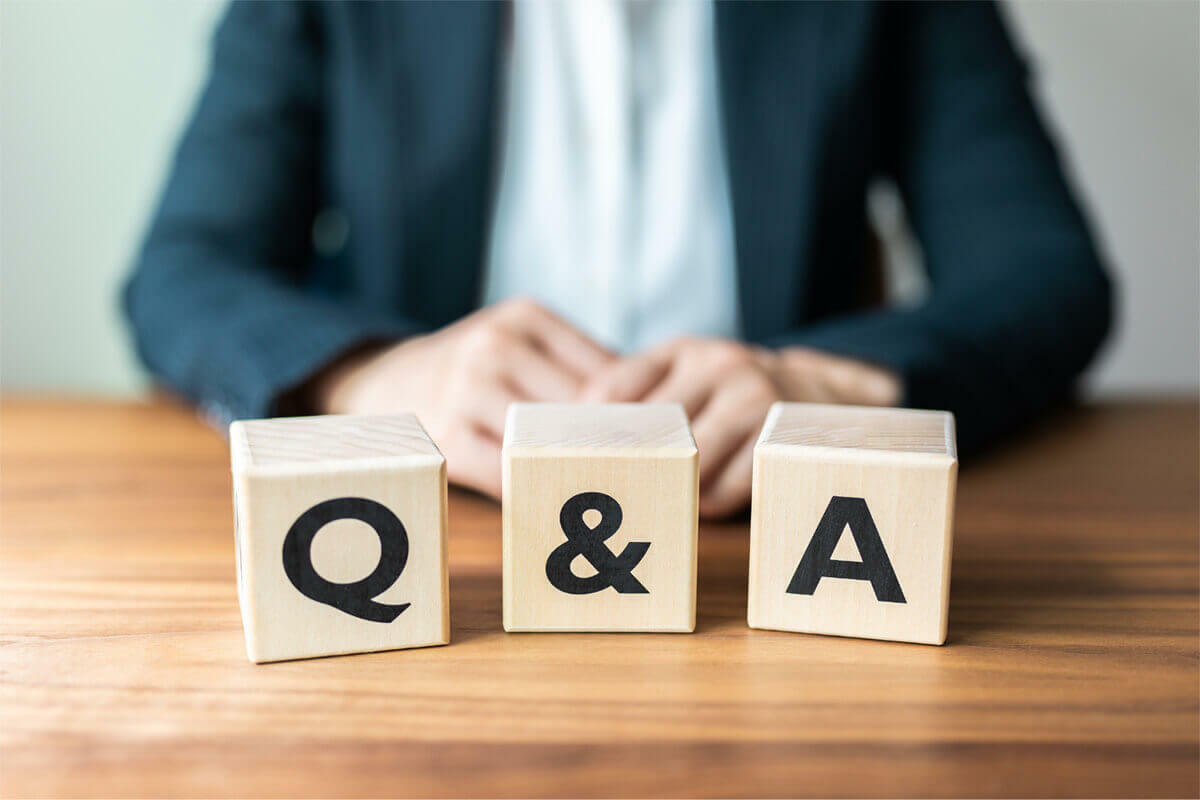 Wooden blocks with Q & A printed on them