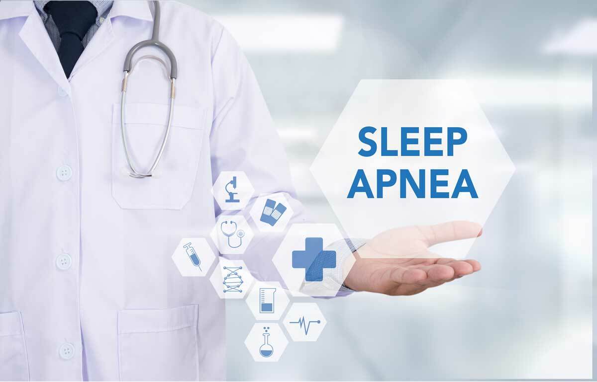 doctor with stethoscope sleep apnea diagnosis