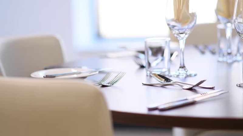 A table placement at Fletchers restaurant in the City Hub