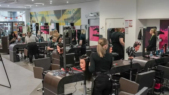 Students in the Wheeler Gate salon.