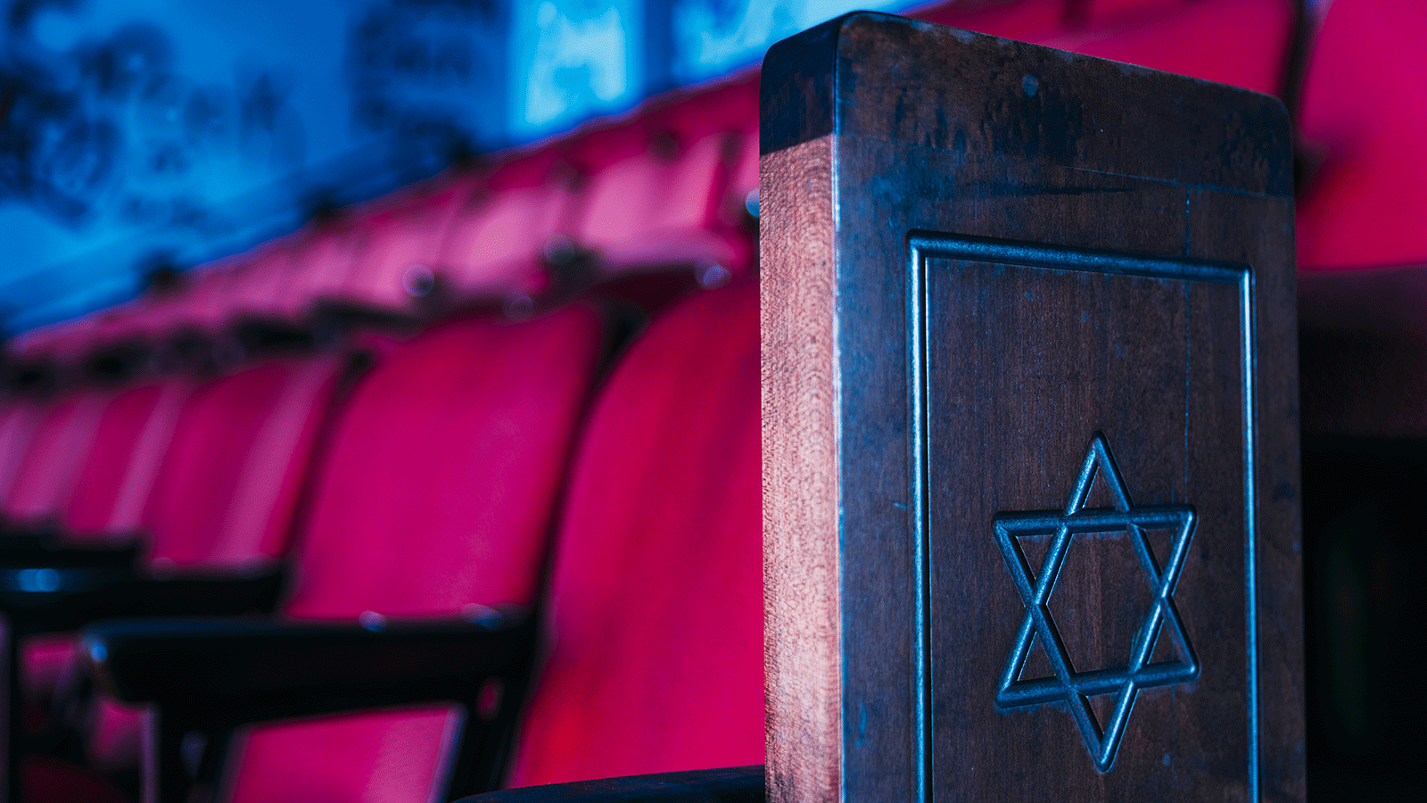 Synagogue pew image