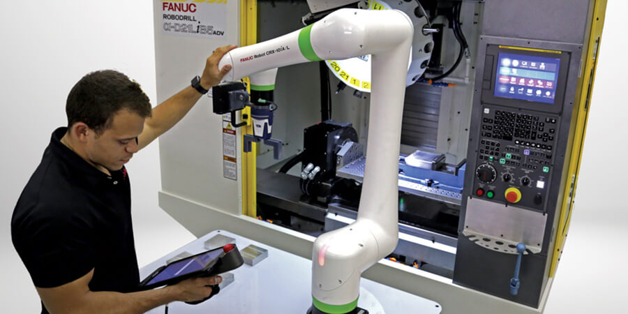 Worker Programming CRX Cobot with Teach Pendant