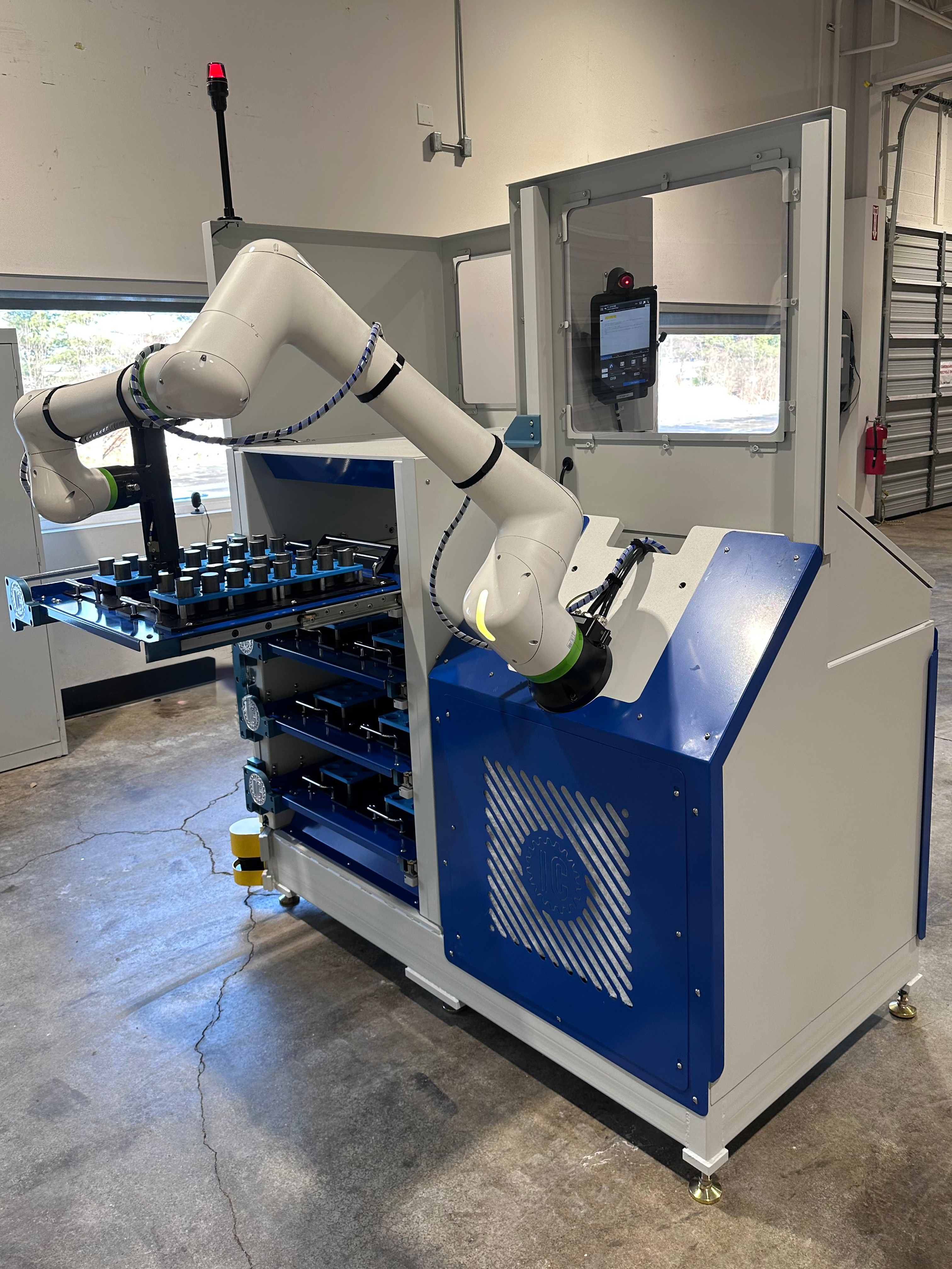 Smart Load 1500 FANUC Cobot Go 2