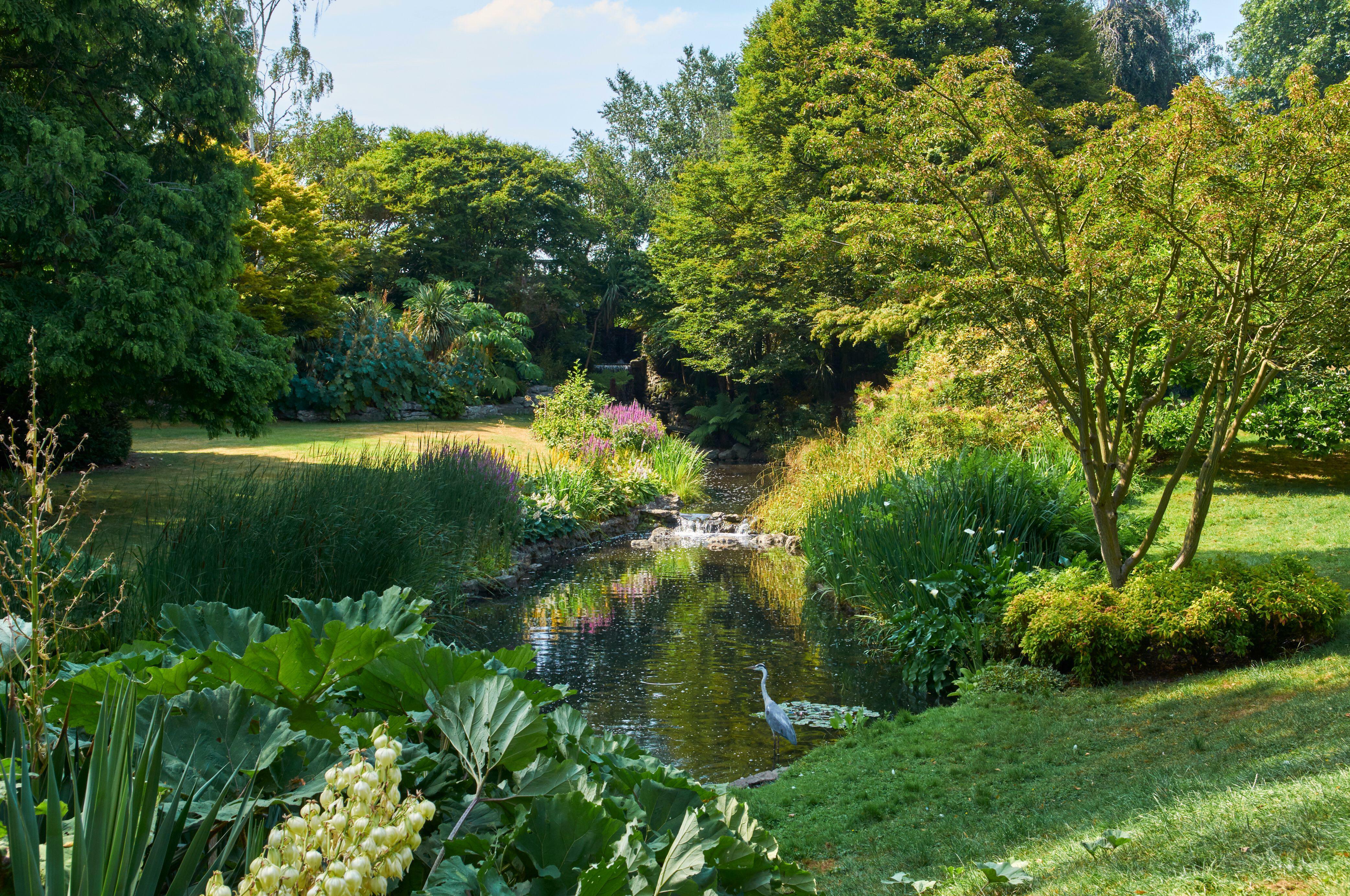 The serpentine waterfall in hyde park