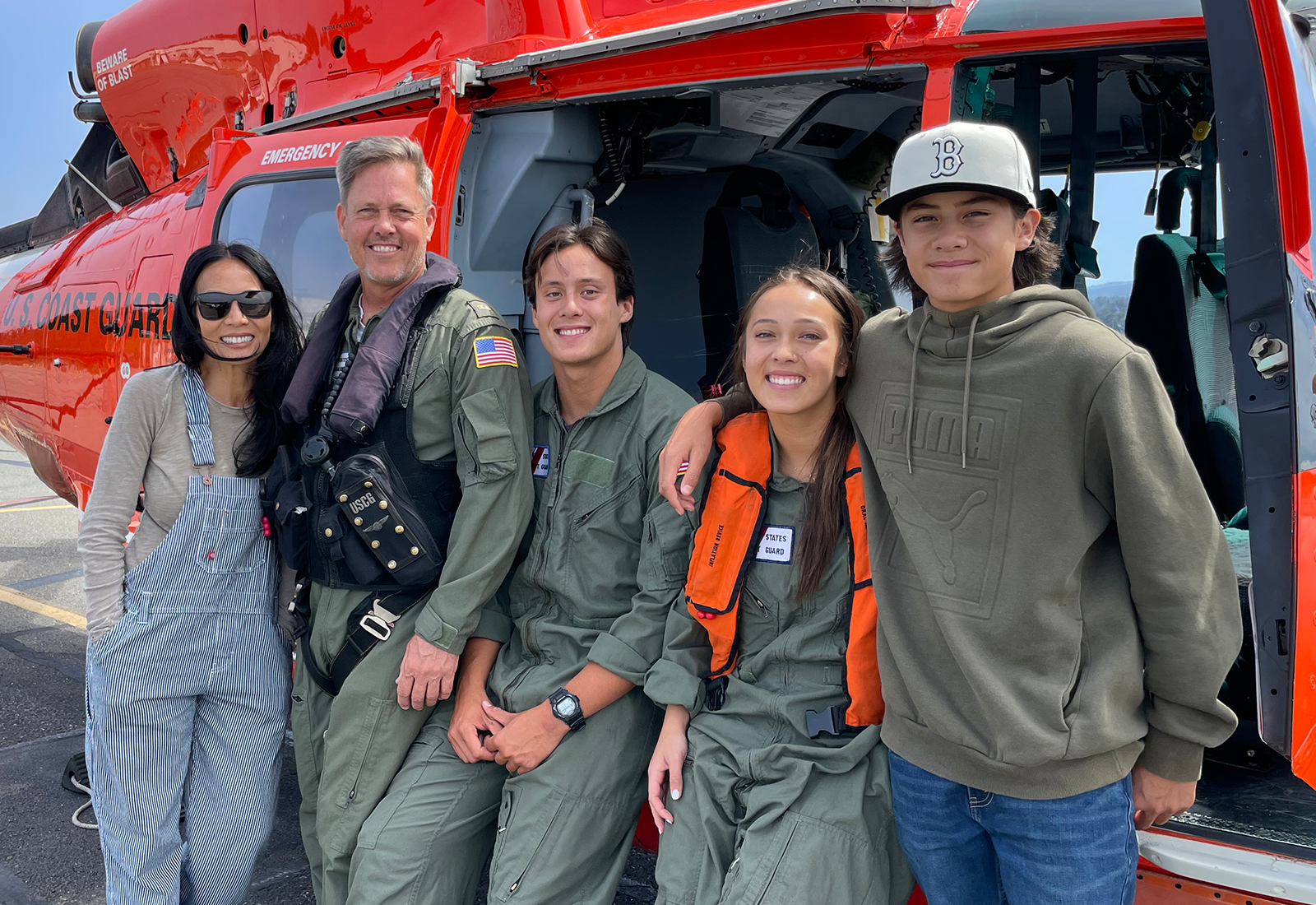 Coast Guard Children 1600x1100