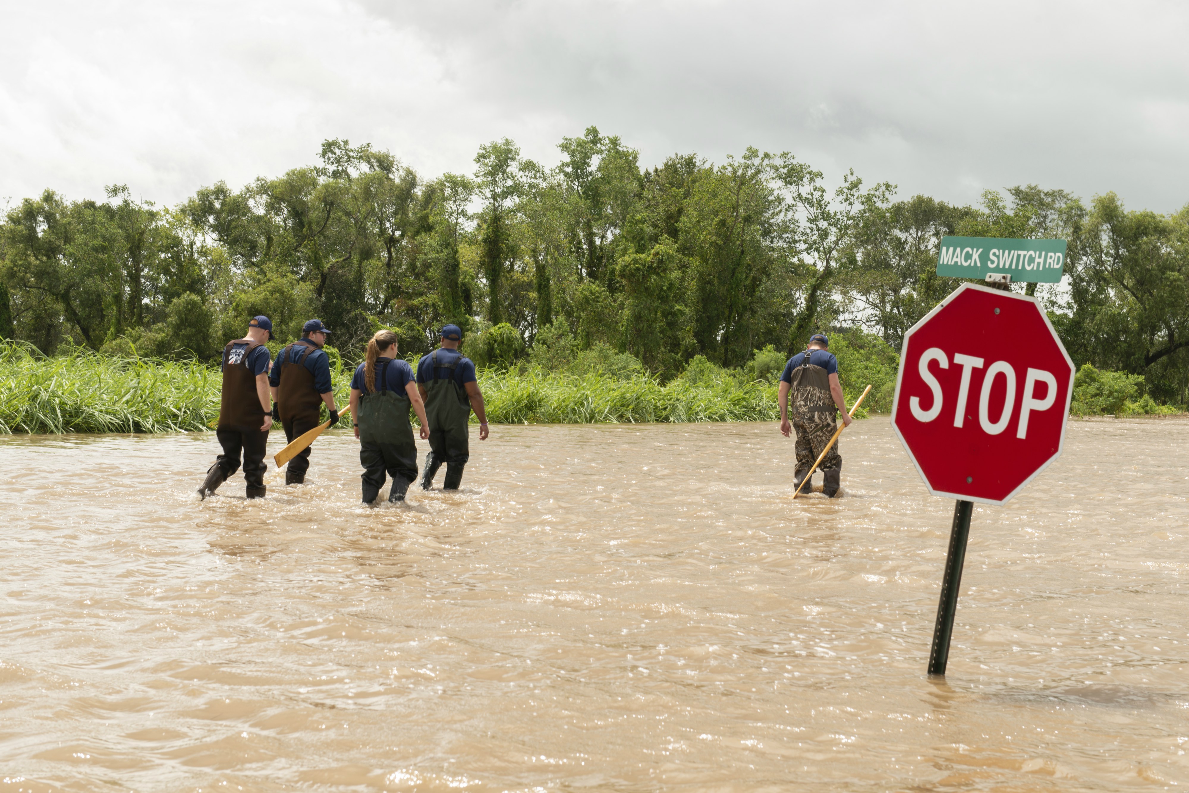 Web hurricane laura coast guard foundation 5