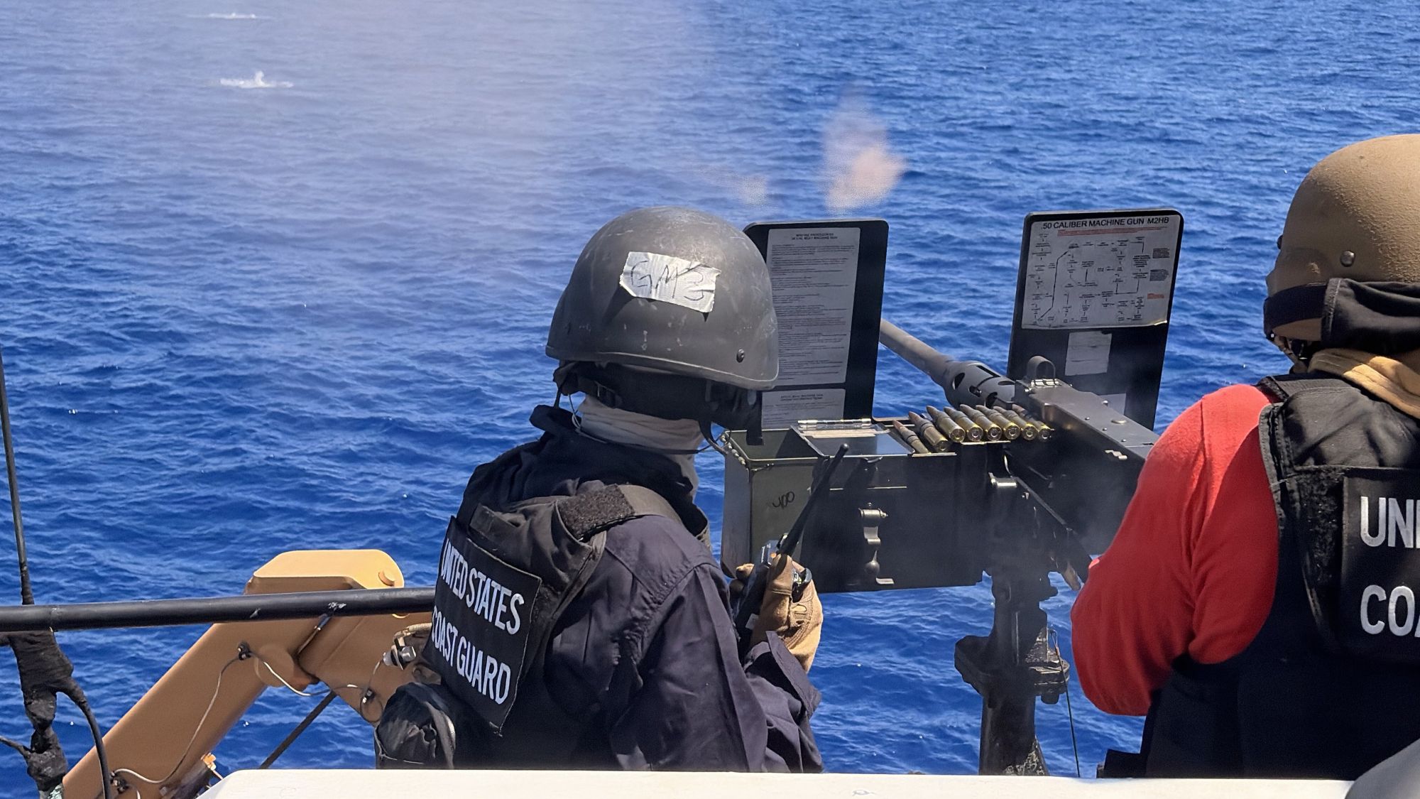 Operating a machine gun