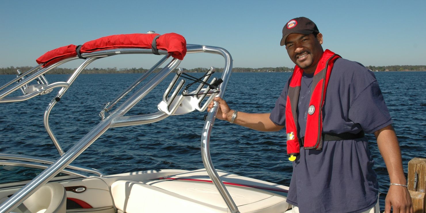 Life jacket 1480x740