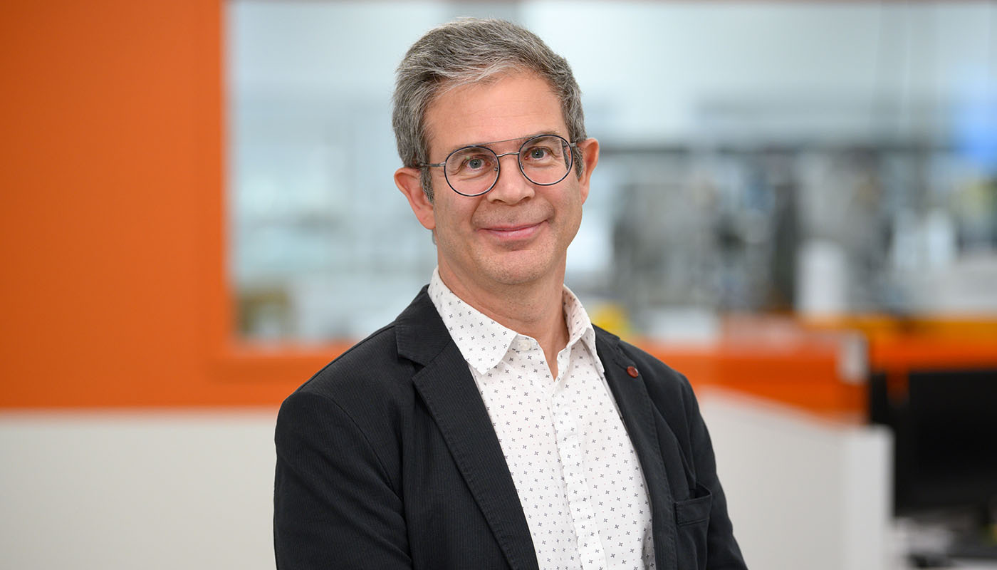 Chomitz2821 JCP7041s cropped