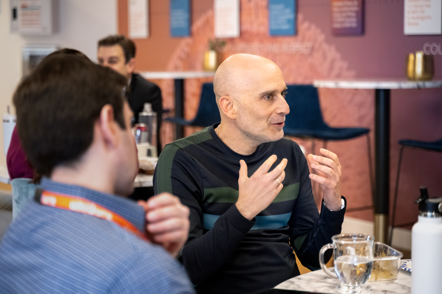 Linderpix Uniqure 0822 web