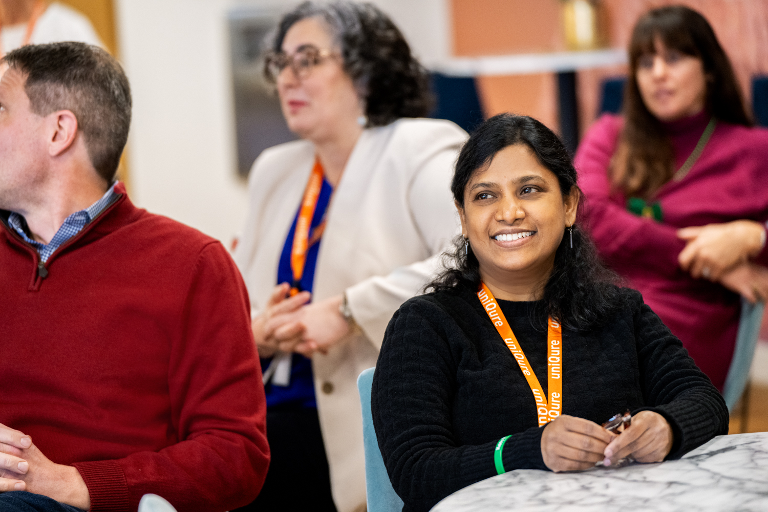 Linderpix Uniqure 2215 web