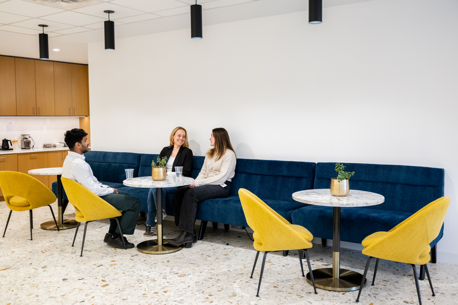 Linderpix Uniqure 2033 web