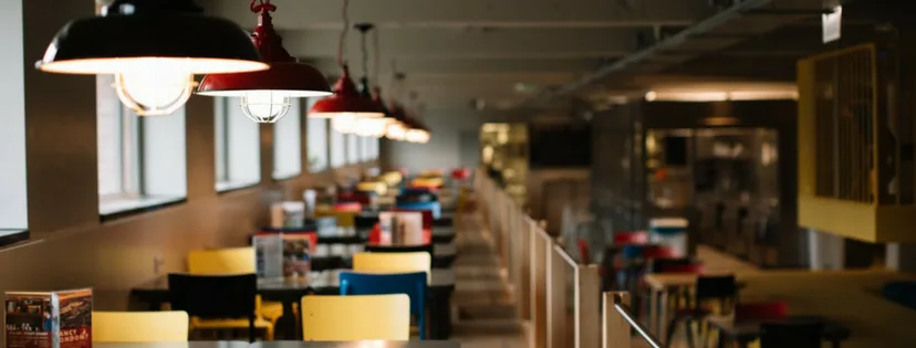 How Your Hospitality Business Can Benefit From SMS