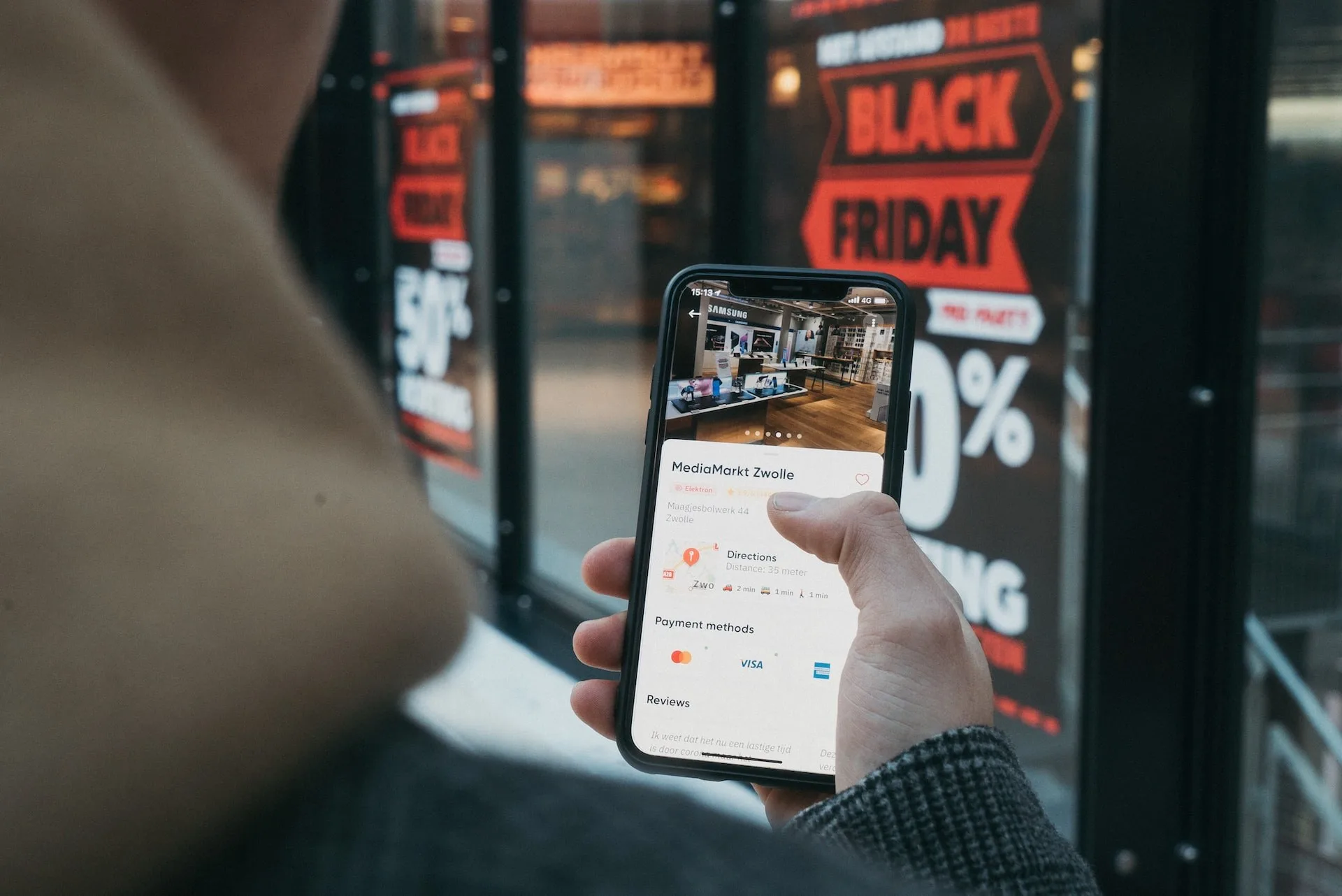 Top Tips for Maximising Sales on Black Friday using Bulk SMS